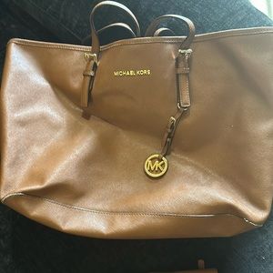 Michael Kors Jet Set Travel Large